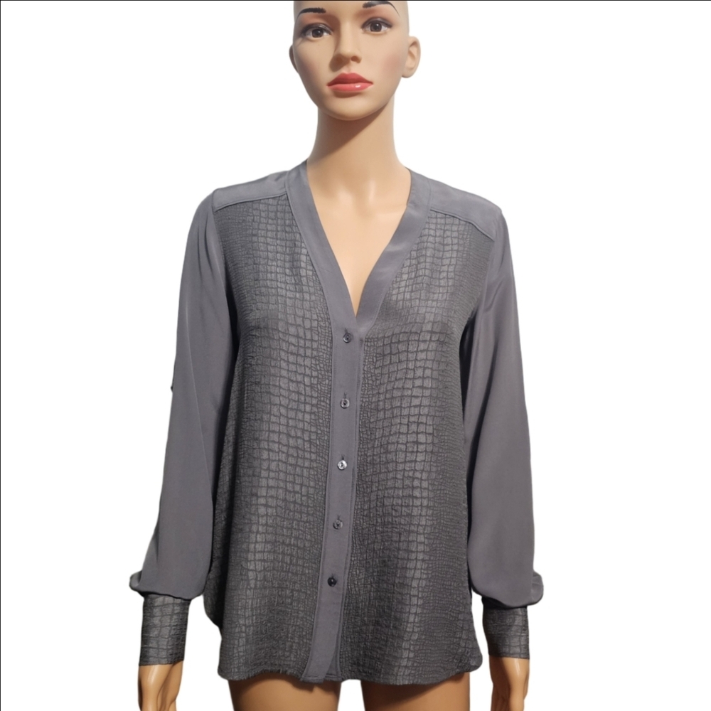 Vince Silk Crocodile Embossed Gray Long Sleeve Blouse Sz XS (Oversized)